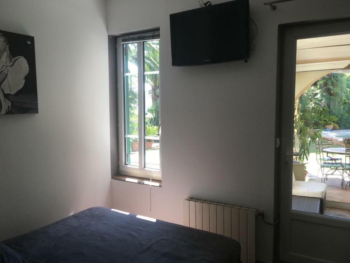 La Mandarinette Hotel La Seyne-sur-Mer Ngoại thất bức ảnh